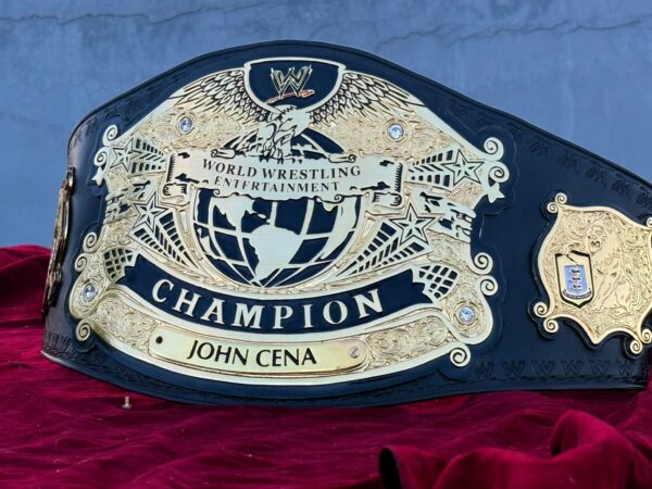 EPIC QUALITY WWE UNDISPUTED V2 TITLE BELT